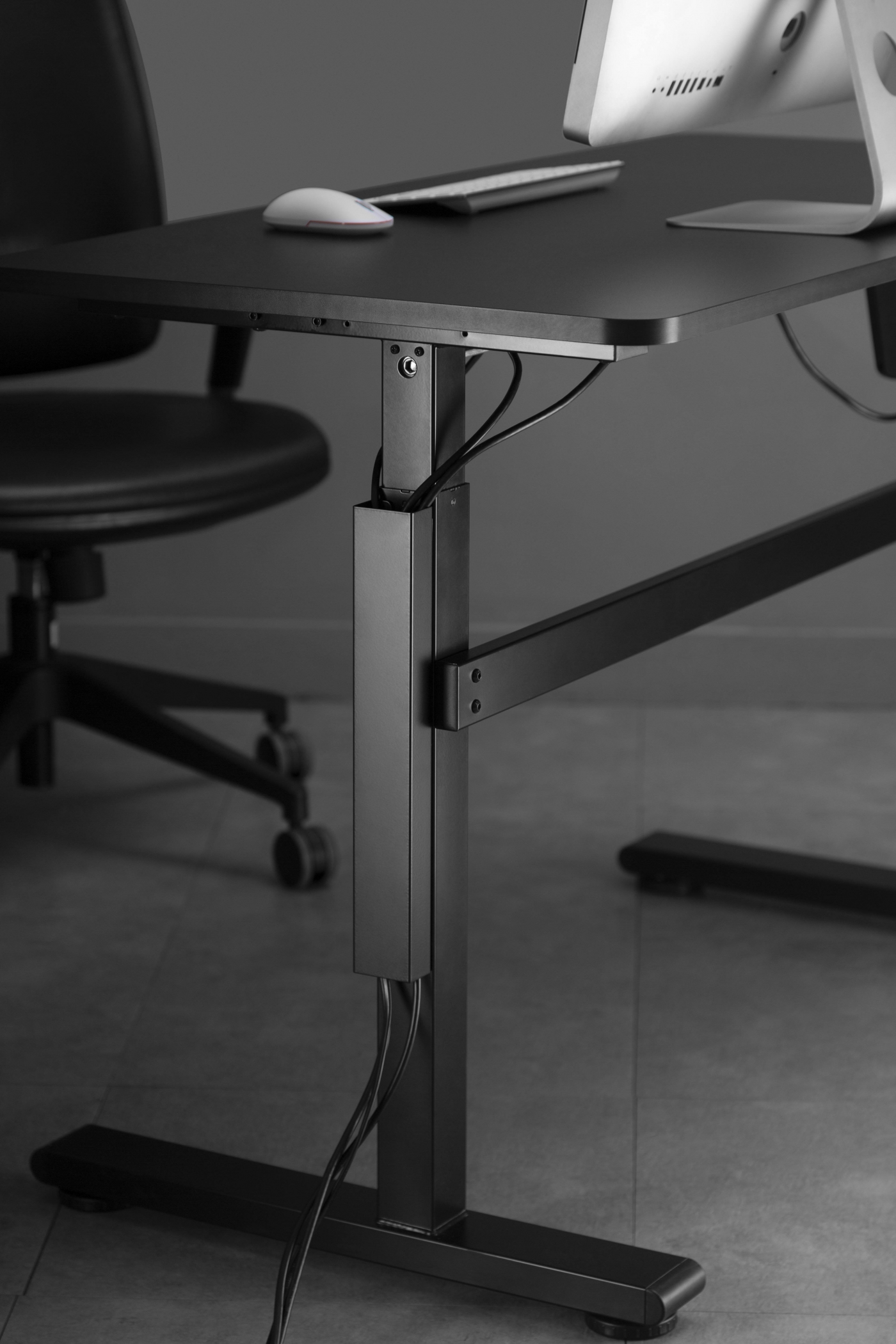 Kabelgoot bureau magnetisch - kabel organizer bureau - zwart - alternatieve afbeelding